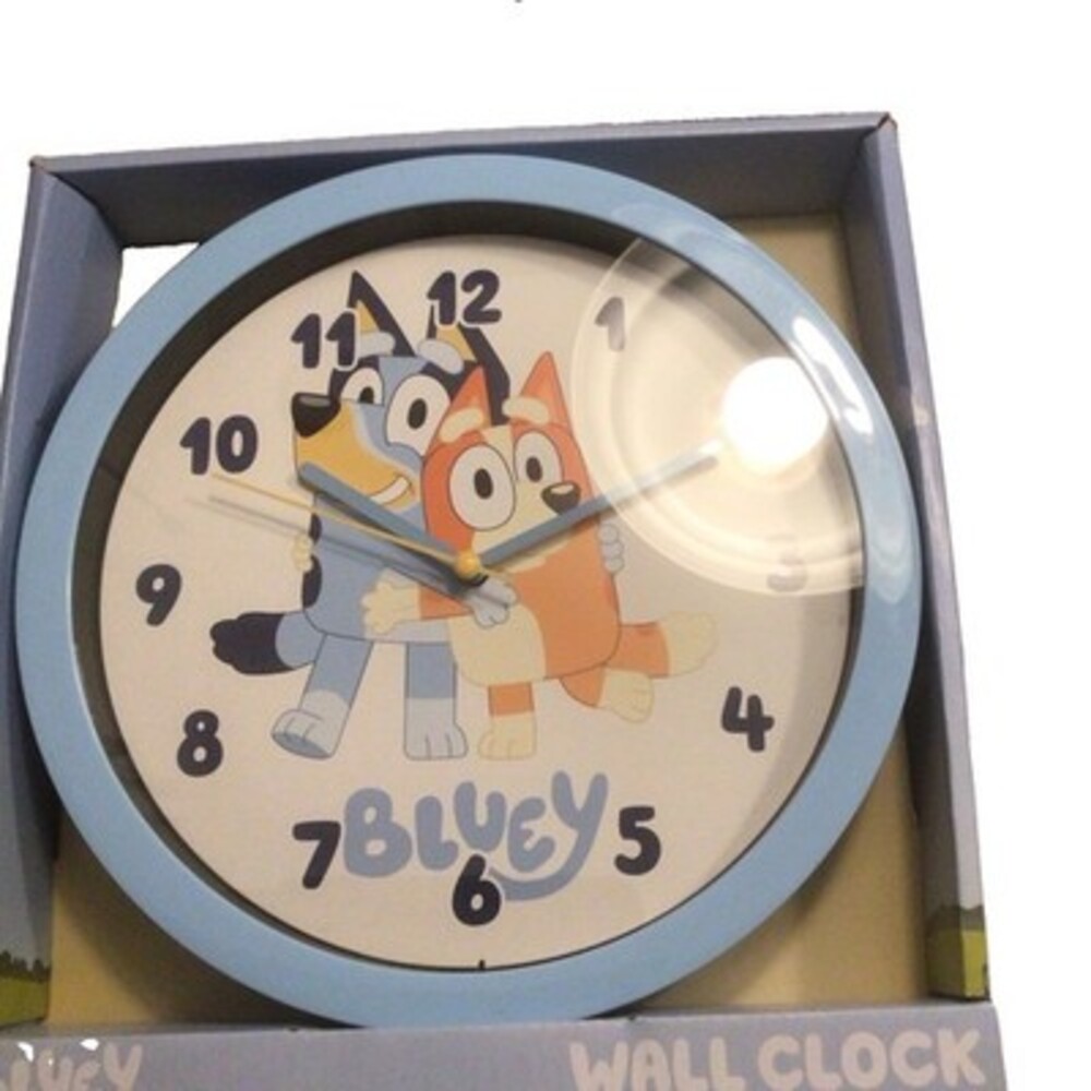 10" Bluey & Sister Wall Clock Analog  Battery  Blue Kids Time!